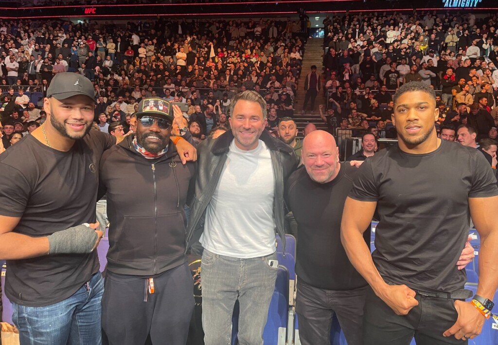 Ông bầu lão luyện trong giới Boxing ghen tị với Dana White - Việt Võ Đài